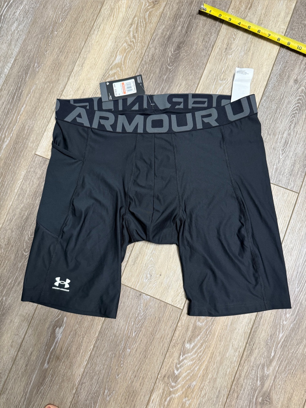 NWT Under Armour Black Men's Performance Compression Shorts with Logo Waistband